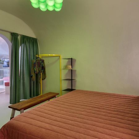 Hermes Cave House By Oias Local Cave Houses Extérieur photo